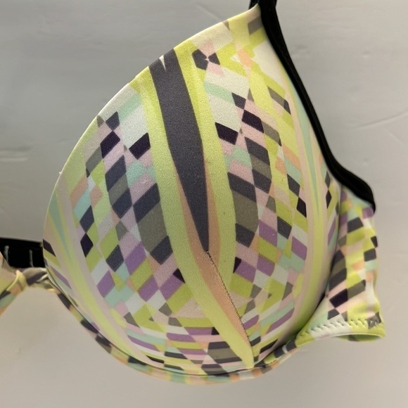 Victoria’s Secret Padded Bikini Top size 34C Adjustable straps - Picture 4 of 10